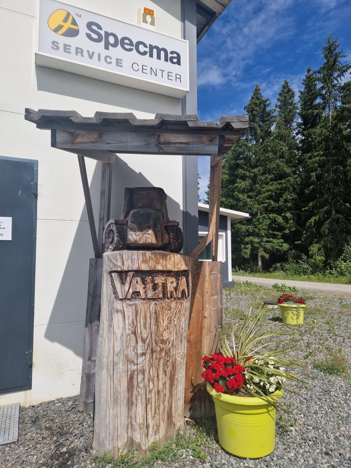 Specma Service Center